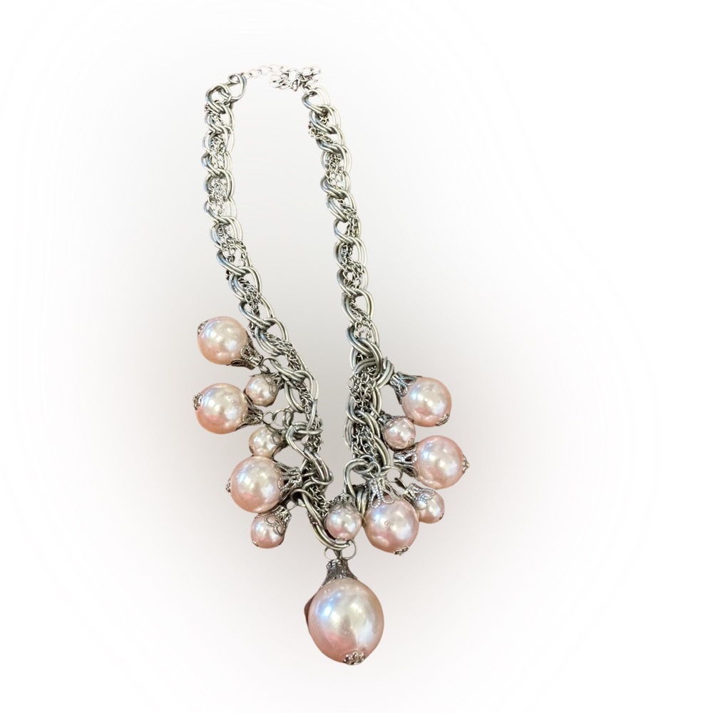 Silver Chair with Pink Pearly Beads